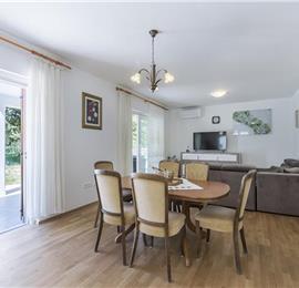 6 bedroom villa with pool near Labin, Istria, sleeps 12